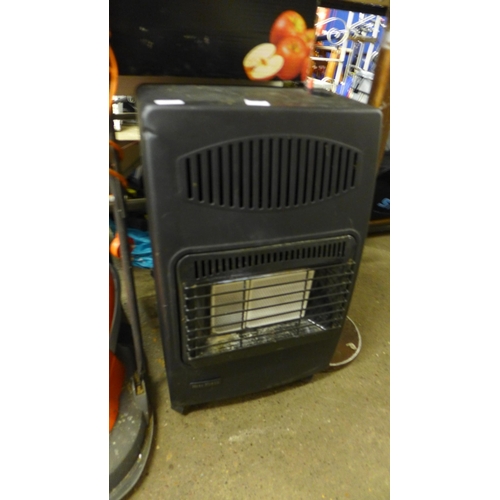 2072 - Calorgas heater with gas bottle