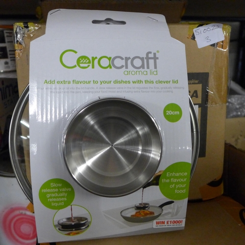 2076 - Ceracraft 20cm infusing pan lids - boxed and unused