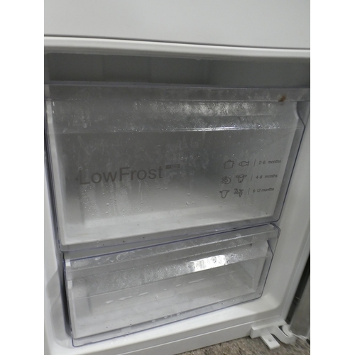 3132 - Bosch H1772xW541xD548 Integrated 70/30 Fridge Freezer* This lot is subject to vat
