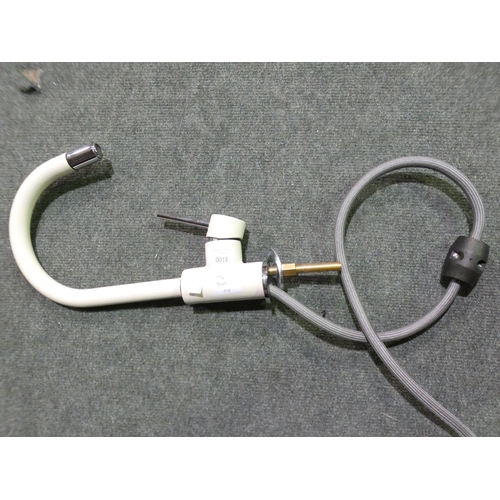 3100 - Elda Pull Out Tap - Cream - High Pressure Only - model:- BM3121JA, RRP £232.50 inc. VAT * This lot i... 
