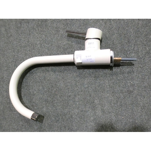 3102 - Della Tap - Cream - High Pressure Only - model:- TA.BLA.006, RRP £149.17 inc. VAT * This lot is subj... 