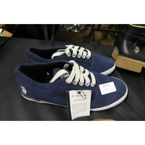 2239 - 5 Pairs of assorted Polo Association genuine leather shoes, mixed sizes and styles