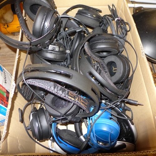 2278 - Box of telecoms/gaming/computer headsets - approx. 20 pairs in total