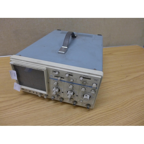 2293 - Kenwood CS-4025 oscilloscope