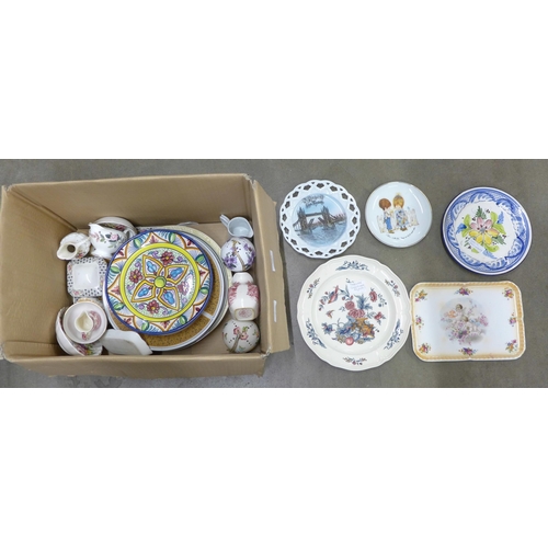 1051 - A Wilkinson dressing table tray and pot, Wedgwood items, Fenton, three Spanish plates, etc. **PLEASE... 