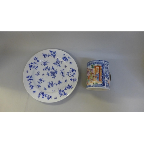 676 - A Qianlong Chinese mug, a/f, and four oriental plates, famille verte x3 and blue and white, one plat... 