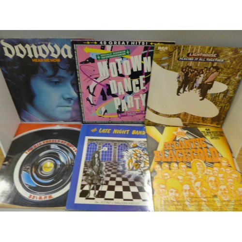 699 - 18 LPs including rock, blues, reggae, Neil Young, Stephen Stills, Donovan, Lighthouse, Joe Cocker, B... 