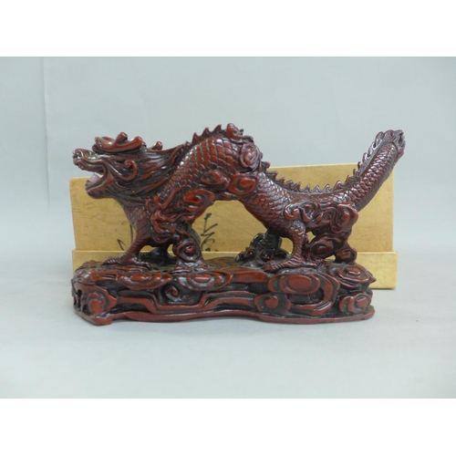 689 - A Shou-Shan Chinese dragon, boxed