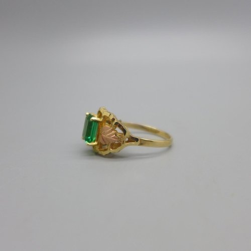 991 - A Black Hills 9ct gold and Russian diopside ring, 4.1g, Q