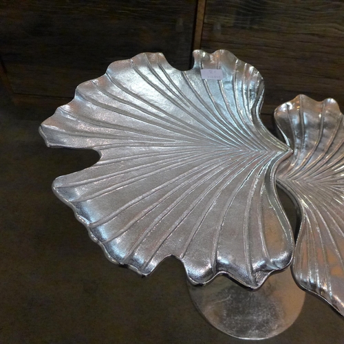 1344 - A Silver Ginko Leaf Effect Lamp Table