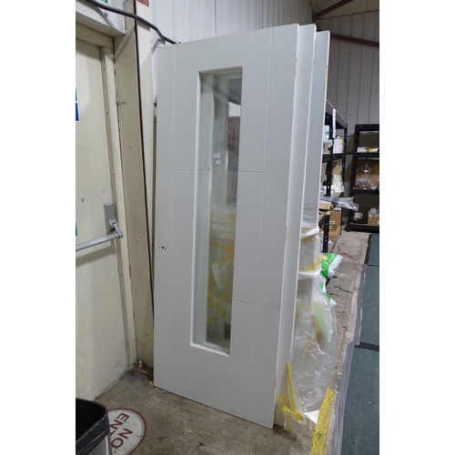 3149 - 3 Internal white doors with vertical glass panels 766 x 1998 x 350mm * this lot is subject to VAT