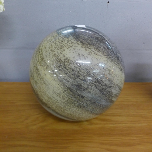 1332 - A hand blown sand and sea lamp, 28cms (GL01851)   #