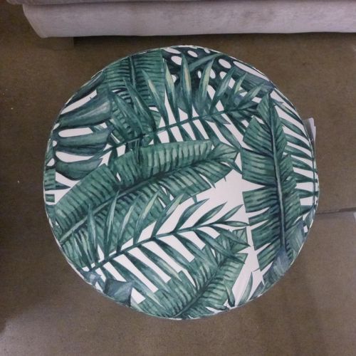 1446 - A leaf pattern upholstered stool