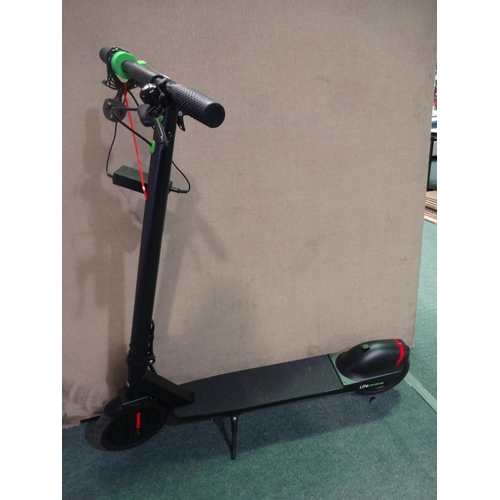 3037 - Li-fe 250 Air Pro electric scooter with charging lead