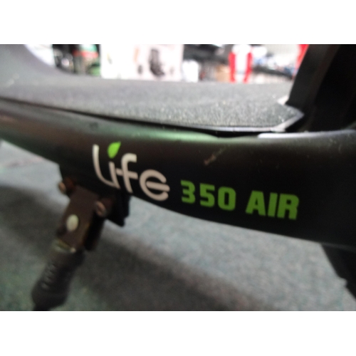 3038 - Li-fe 350 Air electric scooter with charging lead