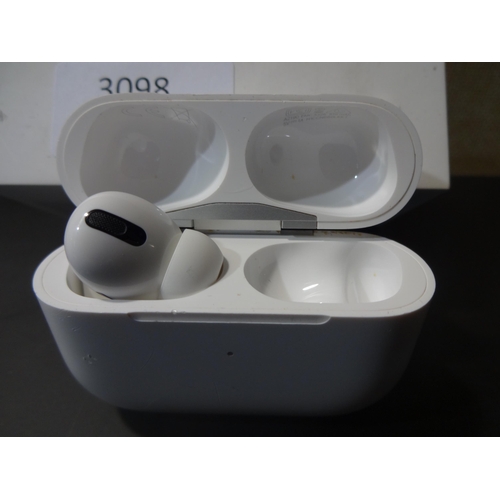 3098 - Apple Airpod Pro case and single airpod* This lot is subject to VAT