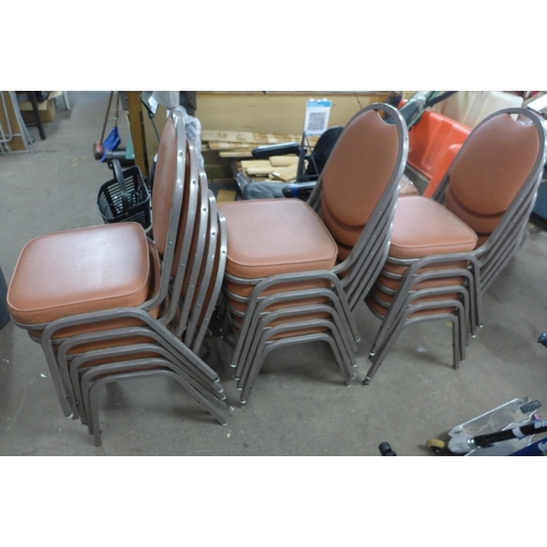 2098 - 15 Stacking chairs