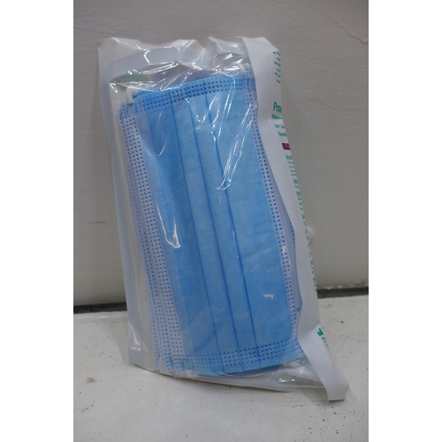 2170 - 1,000 disposable 3-ply type R face masks * this lot is subject to VAT