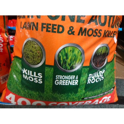 3016 - Ten bags of (12.8kg) Aftercut Autumn lawn feed and moss killer (243-467-78) * This lot is subject to... 