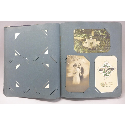 717 - Postcards; vintage postcard album and collection (107 no.)
