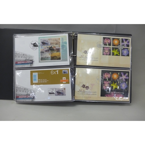 725 - Stamps; GB First Day Covers, sixty covers from 2000-2017, all typed address and special postmarks