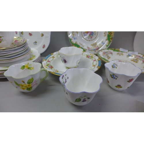 731 - A collection of Shelley china; a pair of Sheraton bowls, Dubarry bowl, six cups, seven side plates a... 