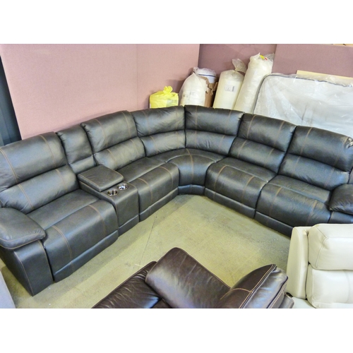 Dunhill power store reclining sectional