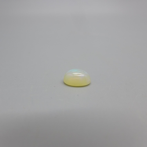 951 - An unmounted opal, 1.47cts