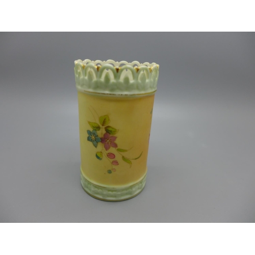 625 - A Royal China Works Worcester cylindrical pot, 8.5cm