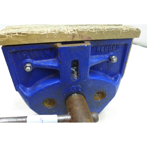 2046 - Irwin No.52 joiners vice