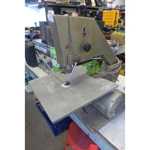 2077 - Burgess vintage band saw