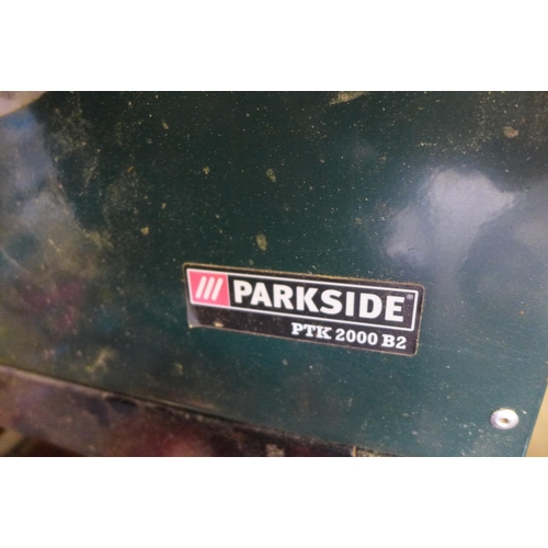 2089 - Parkside PTK2000 B2 table saw with attachments