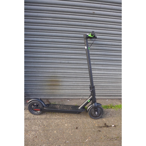 2091 - Life 250 Air rechargeable scooter (no charger) (original RRP £449)