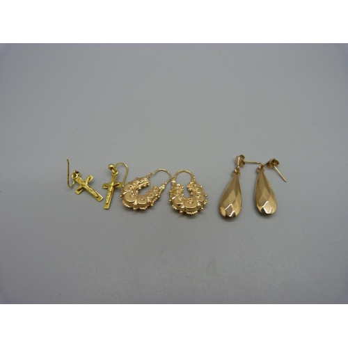 1003 - Three pairs of 9ct gold earrings, 3.3g