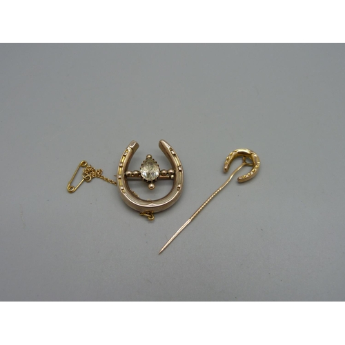 1015 - A gold horseshoe brooch and a late Victorian hallmarked 9ct gold horseshoe stick pin, brooch marked ... 