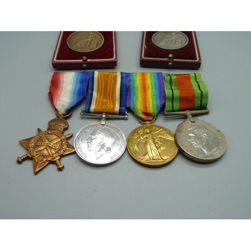 1042 - A pair of WWI medals to 925955Bmbr. W. Lowe RA, a 1914-15 Star to Capt. W.H.A. Lloyd 122-Infantry, a... 