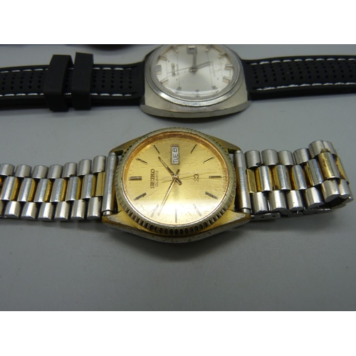 1120 - Three gentleman's Seiko wristwatches, one second hand loose