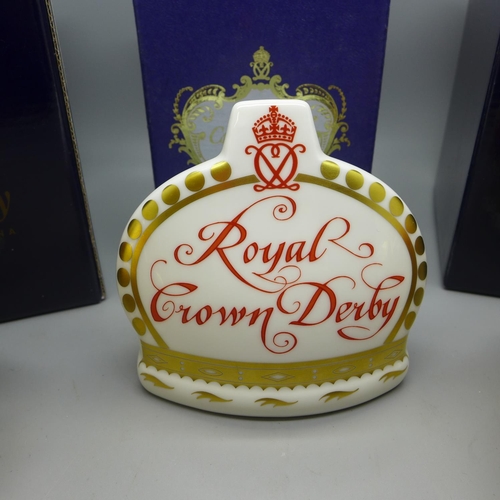 646 - Three Royal Crown Derby paperweights - Two Coronets, one to commemorate the Queens Golden Jubilee 20... 