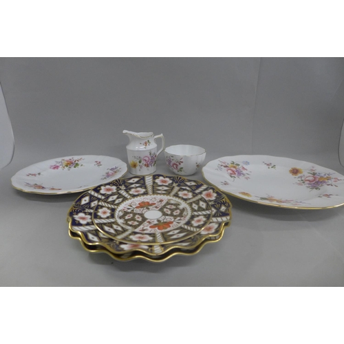 678 - A pair of Royal Crown Derby 2451 wavy edge plates, a tea plate and four items of Derby Posies