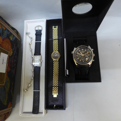 754 - A large quantity of lady's and gentleman's wristwatches in case