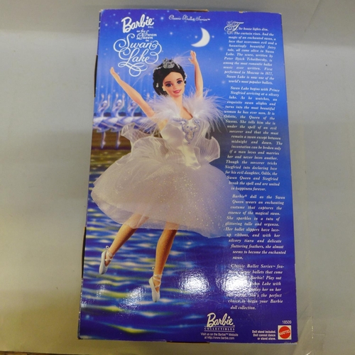 768 - A Barbie collector edition 'Swan Lake' 1997, boxed