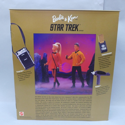 769 - A Barbie and Ken collector edition 'Star Trek', 1996, boxed