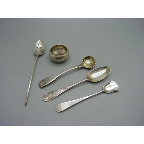 870 - A Georgian silver mote spoon, mark worn, three other silver spoons and a Russian silver salt, 53g