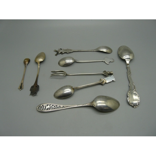 897 - Four silver spoons including a salt spoon, 48g, three other spoons and a fork