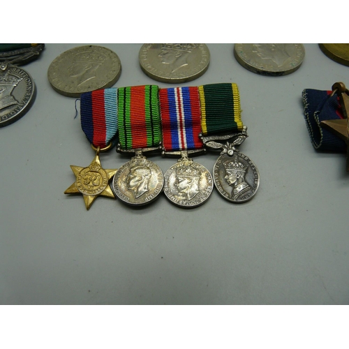 909 - A collection of medals including a WWI Victory medal to 2.Lieut. W.A. Jones, a Territorial named to ... 