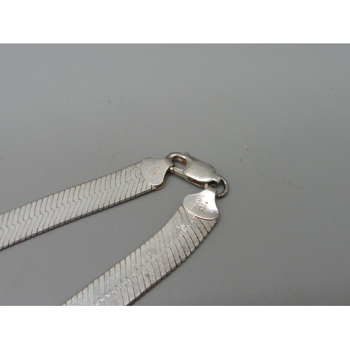 958 - A 925 silver necklace, 25g