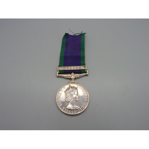 998 - A QEII For Campaign Service Medal with Borneo clasp to 23685266 Sig. G.W. Baird R. Signals.