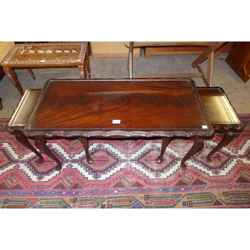 147 - A mahogany nest of tables