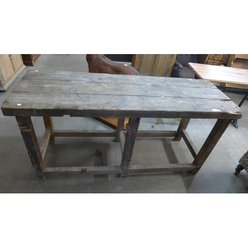 269 - A vintage pine workbench