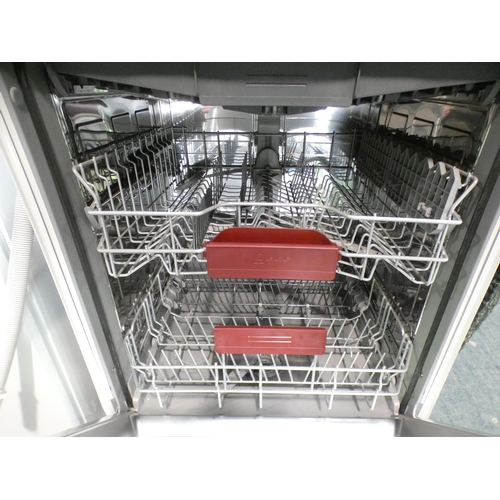 3121 - Neff Fully Integrated Dishwasher (H815xW598xD550) Model no S51L58X0GB/48 * This lot is subject to VA... 